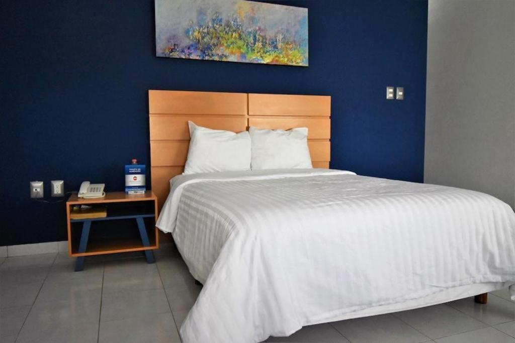 סלמנקה Hotel Barante Suites מראה חיצוני תמונה